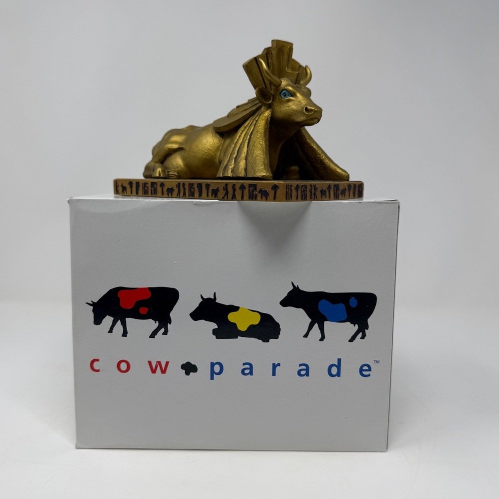 NWT Cow Parade Egyptian Princess Retired Collectible Cow Figurine #9140